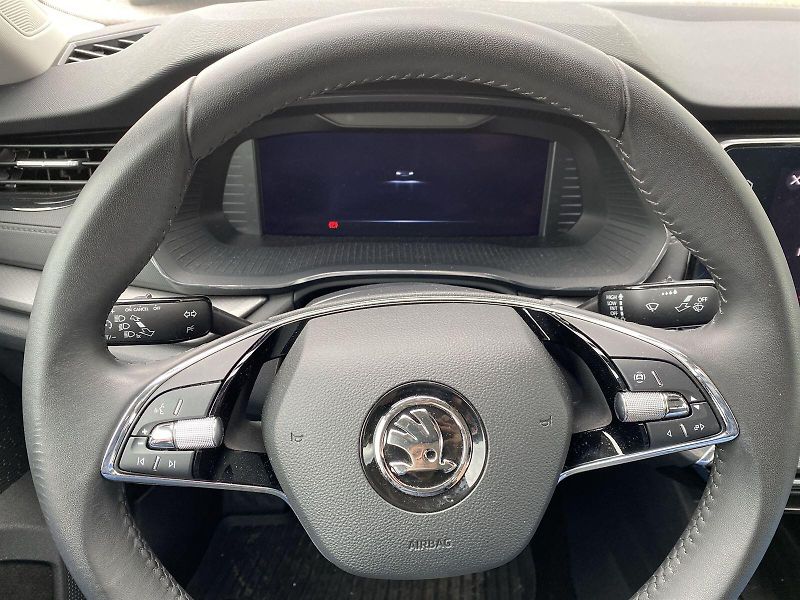 Škoda Octavia (2024) 1.5 TSI Ambition+ - fotka 17 z 34