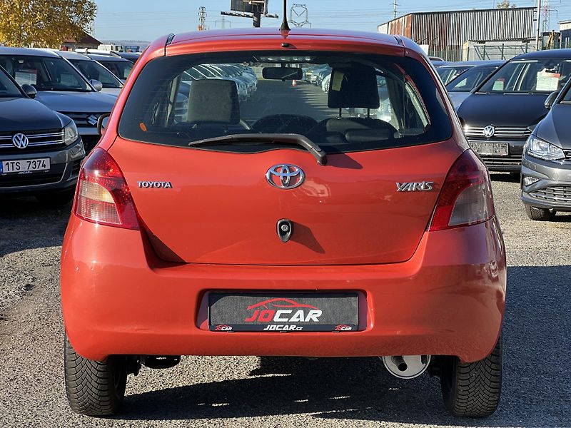 Toyota Yaris 1.0i 51KW ČR  - fotka 6 z 38