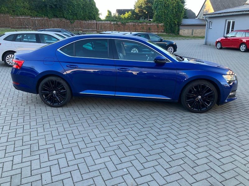 Škoda Superb (2021) 2.0TDI L&K DSG 4X4 WEBASTO - fotka 3 z 40