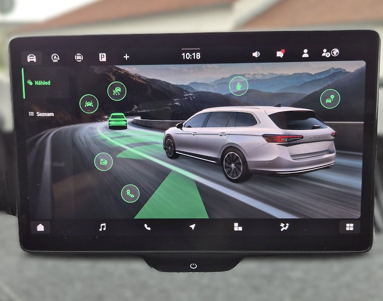 Škoda Superb (2024) Selection 2.0 TDI 110 kW 7°DSG - fotka 23 z 33