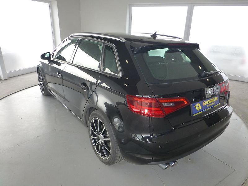 Audi A3 (2013) 2,0TDI-110KW*NAVI*XENON*KAMERA - fotka 7 z 29