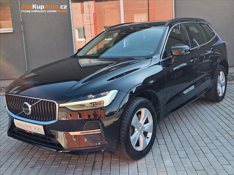 Volvo XC60 B4 AWD Momentum Pro Auto,1Maj - fotografie inzerátu