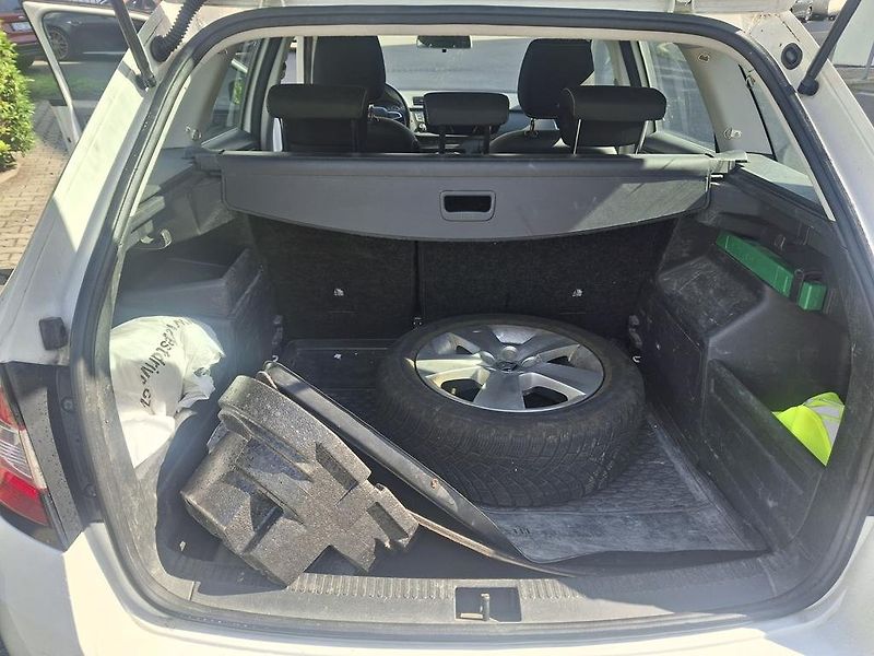 Škoda Fabia III kombi 1,0 TSi 2BK0218 - fotka 11 z 18