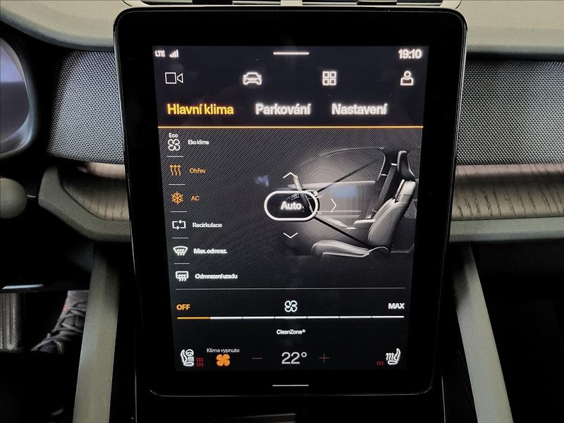 Polestar 2 0,0 zálohováno      300kw,AWD, - fotka 34 z 50