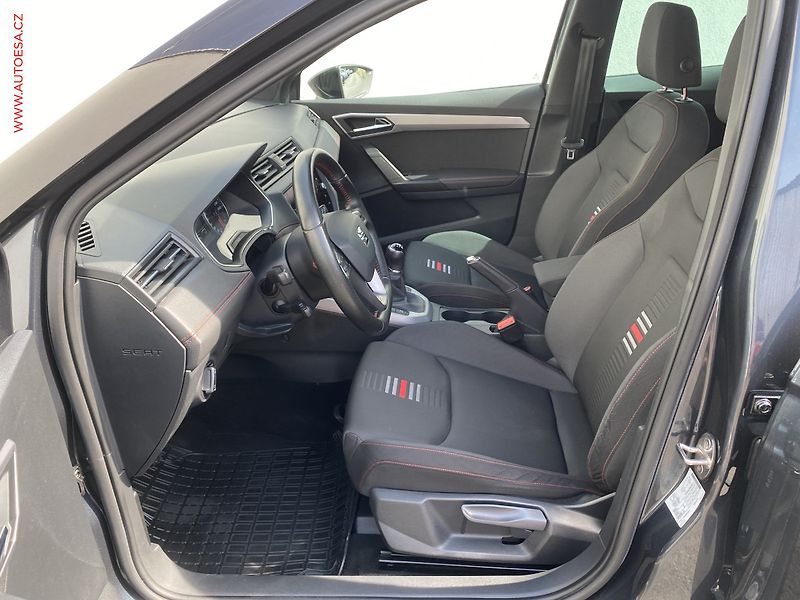Seat Arona (2019) 1.5 TSi, FR, LED, navi - fotka 9 z 19