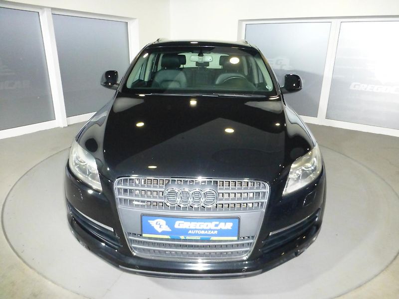 Audi Q7 (2010) 3,0TDI*VYHŘ.SE*NAVIGACE*XENON - fotka 2 z 29