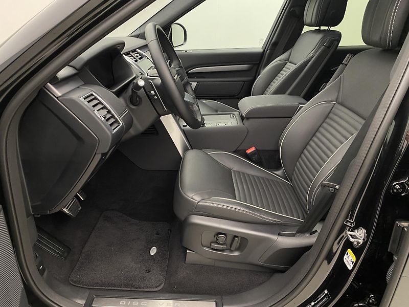 Land Rover Discovery P360 R-DYNAMIC SE AWD - fotka 14 z 42