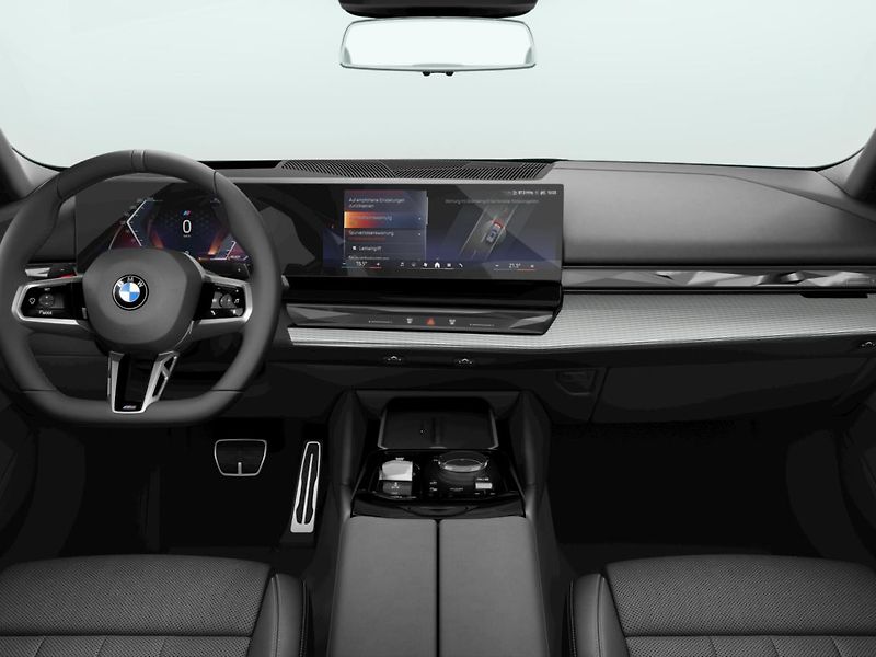 BMW Řada 5 520d xDrive Touring - fotka 4 z 5