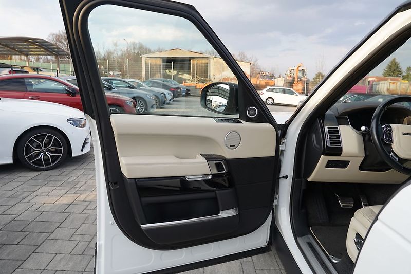 Land Rover Range Rover 4.4 SDV8 LWB  Autobiography - fotka 13 z 53