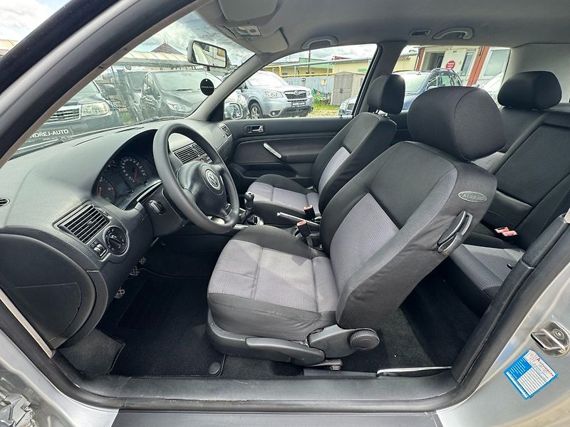 Volkswagen Golf (2003) 1,9 TDI 96 KW STK BRZDY - fotka 22 z 43