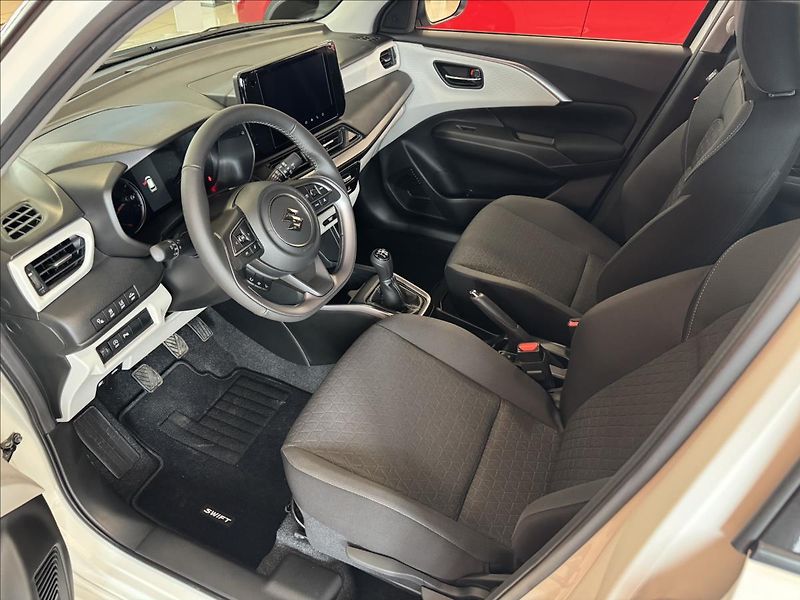 Suzuki Swift (2026) 1,2 Elegance Hybrid - fotka 4 z 6