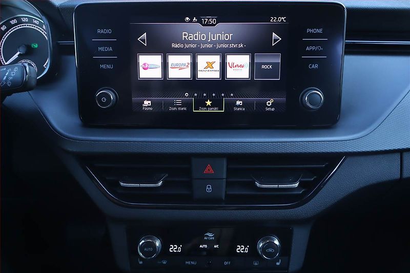 Škoda Kamiq (2021) 1.5 TSI - fotka 12 z 26