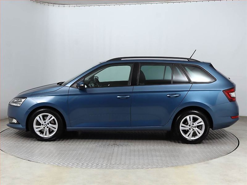 Škoda Fabia (2021) Style Plus 1.0 TSI, Automat - fotka 3 z 19