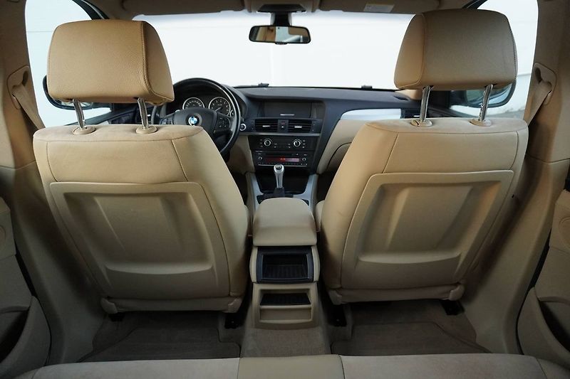 BMW X3 - fotka 19 z 26