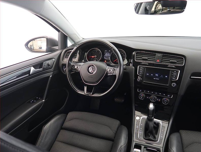 Volkswagen Golf (2016) Highline 2.0 TDI, Automat - fotka 7 z 23