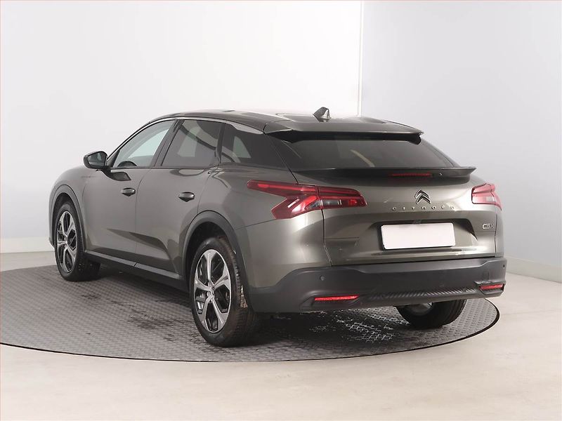 Citroën C5 X (2022) 1.2 PureTech, Automat, Kůže - fotka 4 z 16