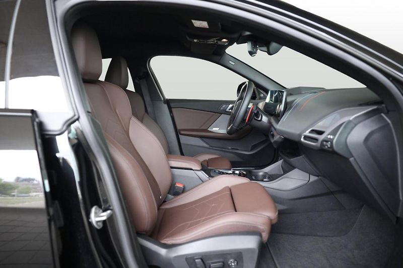 BMW Řada 2 M235 xDrive Gran Coupe - fotka 20 z 26