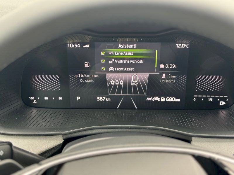 Škoda Kamiq (2026) Top Selection 1.0 TSI 85 kW DS - fotka 8 z 24