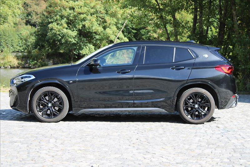BMW X2 20d xDrive/M-Paket/TOP/CZ - fotka 4 z 40