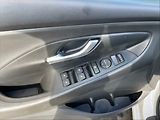 Hyundai i30 1,0 TGDI Family Comfort - náhled 11