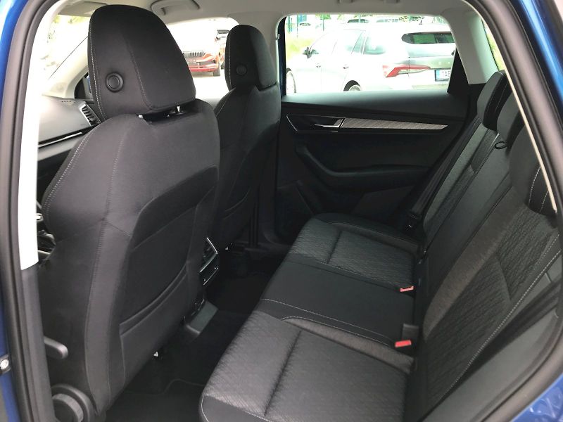 Škoda Karoq (2025) SEL TS 110/1.5 A7F - fotka 10 z 27
