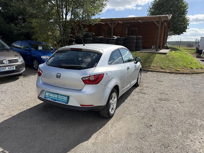 Seat Ibiza 1.4i - fotka 6 z 22