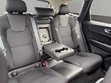 Volvo XC60 (2020) Momentum Pro B4 4x4 1.majitel - náhled 19
