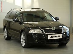 Škoda Octavia (2009) 2.0 TFSi, RS, xenon, autoAC - fotografie inzerátu