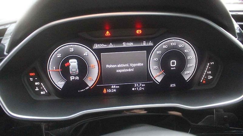 SUV Audi teď mají osmiúhelníkovou masku chladiče