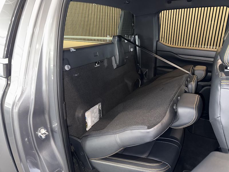 Ford Ranger 3.0 V6 Wildtrak B&O Snorkel CZ - fotka 18 z 42