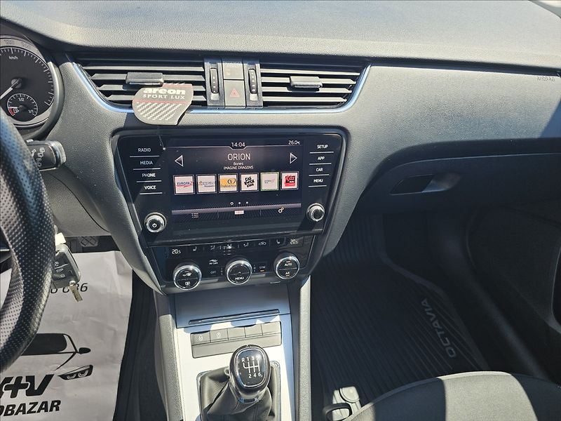 Škoda Octavia III 1,4TSi 110KW Ambition - fotka 18 z 44
