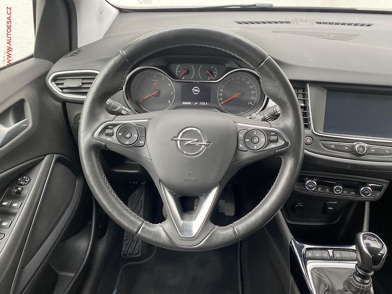 Opel Crossland (2023) 1.2 T, Elegance, LED, kamera - fotka 11 z 17