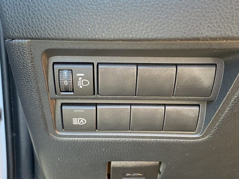 Toyota Yaris 1.5HSD, ČR, Selection, záruka - fotka 25 z 26