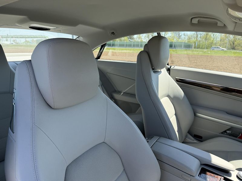 Mercedes-Benz Třídy E 250 CGI 5G KUPÉ SERVISKA - fotka 29 z 39