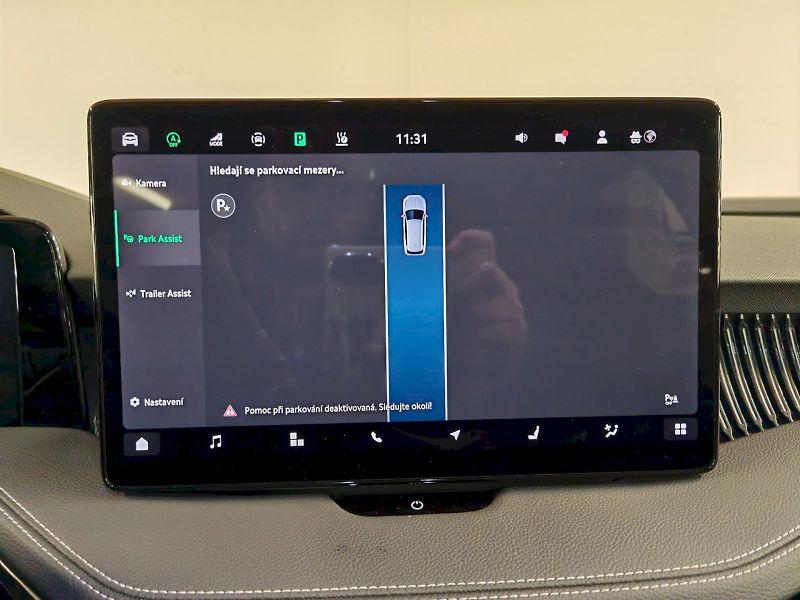 Škoda Superb (2025) Combi 2.0 TDI 142 kW DSG 4x4 S - fotka 14 z 36