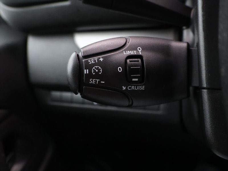 Citroën SpaceTourer 2,0 HDI 110kW Shine 8-Míst - fotka 20 z 32