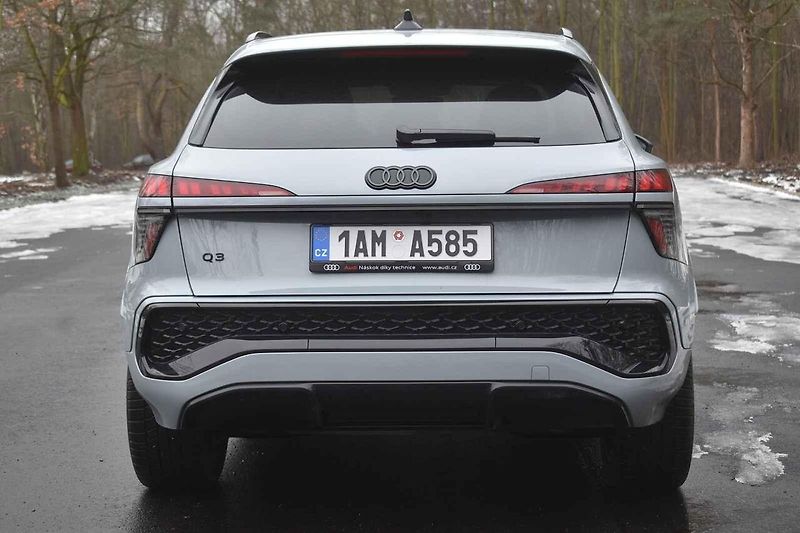Audi Q3 jsem otestoval ve verzi SUV. Opět je v nabídce také Sportback.