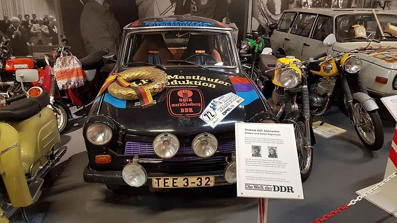 Příslušníci dostali i kulaťoučké Barkasy.