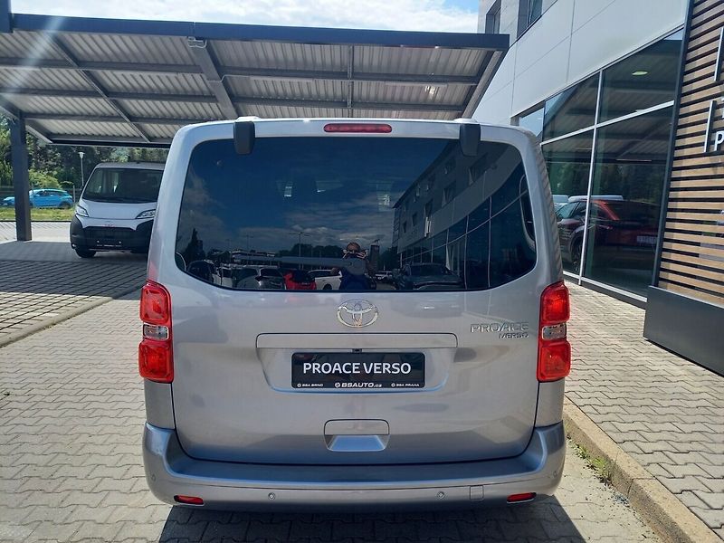 Toyota ProAce Verso 2,2 L1 2,0D AT8 7S VIP - fotka 5 z 14