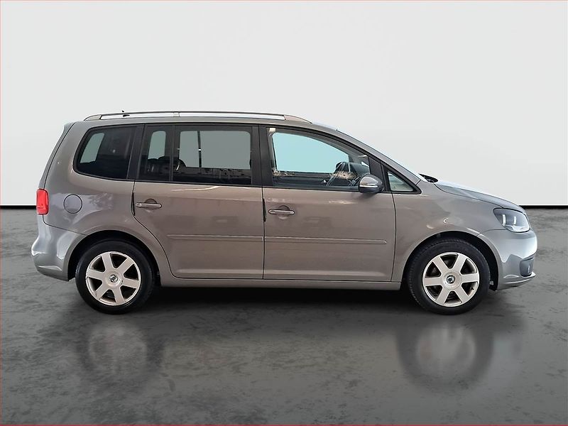 Volkswagen Touran (2011) 1.4 TSI, 7 míst, Serv.kniha - fotka 6 z 21