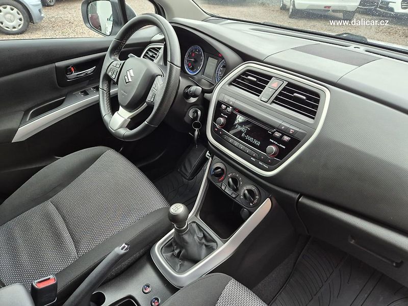 Suzuki SX4 S-Cross (2014) 1.6VVT 88KW CLUB Tažné - fotka 35 z 53