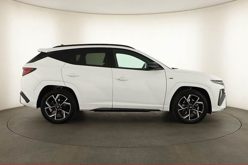 Hyundai Tucson (2026) 1.6 T-GDI, N-LINE, AUTOMAT - fotka 6 z 20