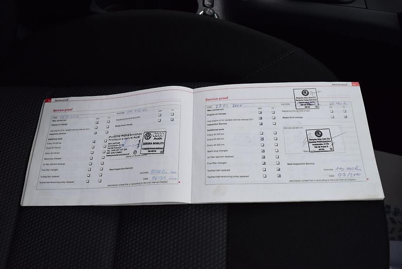 Škoda Octavia (2006) 1.9TDI 77kw ALU PARKTRONIC  - fotka 40 z 49