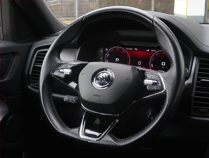 Škoda Kodiaq (2022) Sportline 2.0 TDI - fotka 18 z 22
