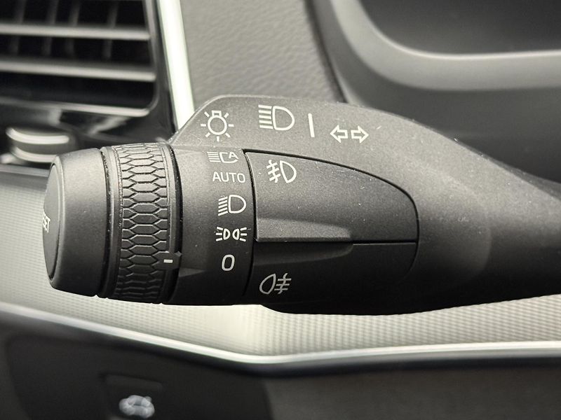 Volvo XC90 B5 AWD ULTIMATE AUT  - fotka 37 z 57