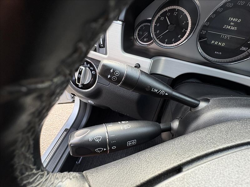Mercedes-Benz Třídy E 2,2 250CDi AVG,Xenon,Šíbr,Kůže - fotka 7 z 39