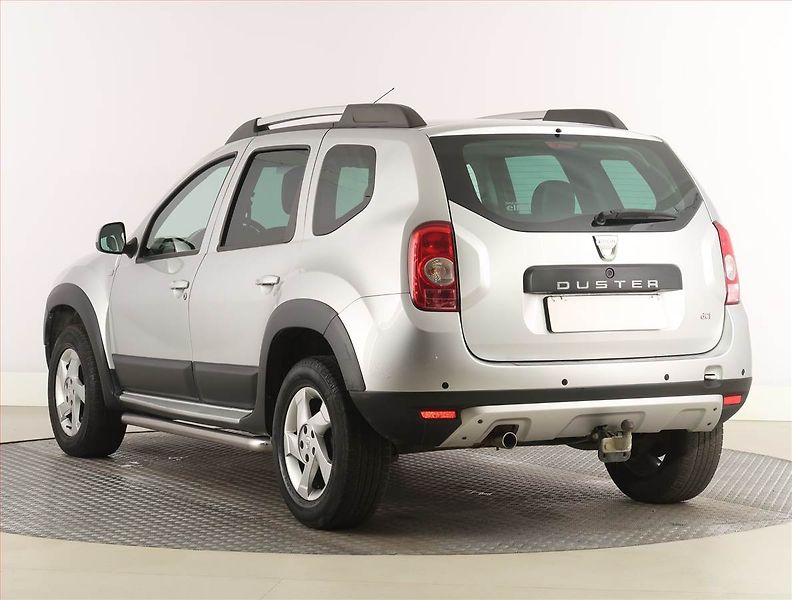 Dacia Duster (2011) 1.5 dCi, Park. senzory - fotka 4 z 15