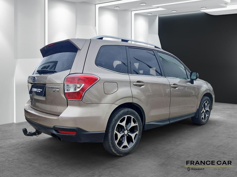 Subaru Forester (2014) 2,0 XT 177 kW 1.maj. ČR - fotka 5 z 24