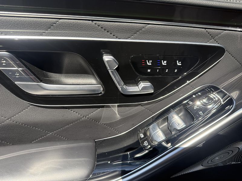 Mercedes-Benz Třídy S (2024) S 450d 4MATIC Long - fotka 34 z 43