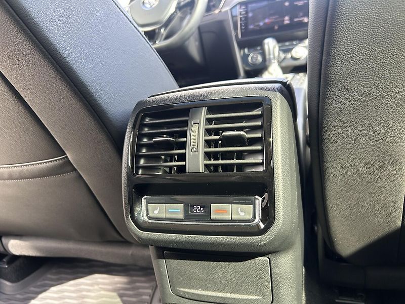 Volkswagen Arteon 2.0 TSI Elegance 4Motion WEBAS - fotka 24 z 26